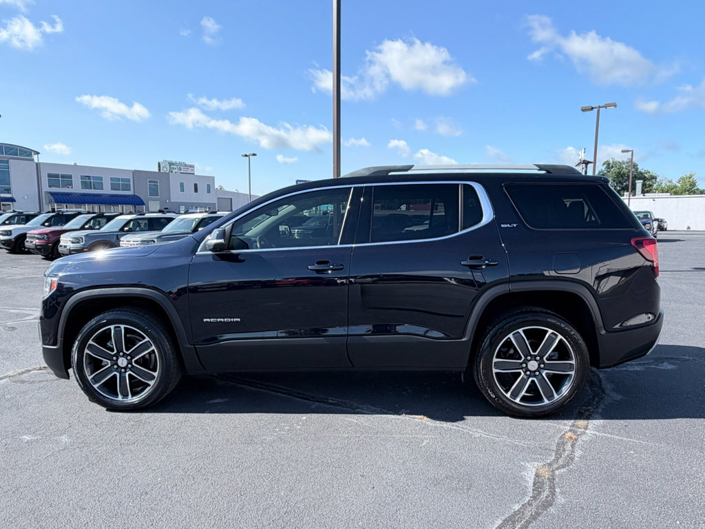 Used 2021 GMC Acadia SLT w/ Technology Package FWD image 5
