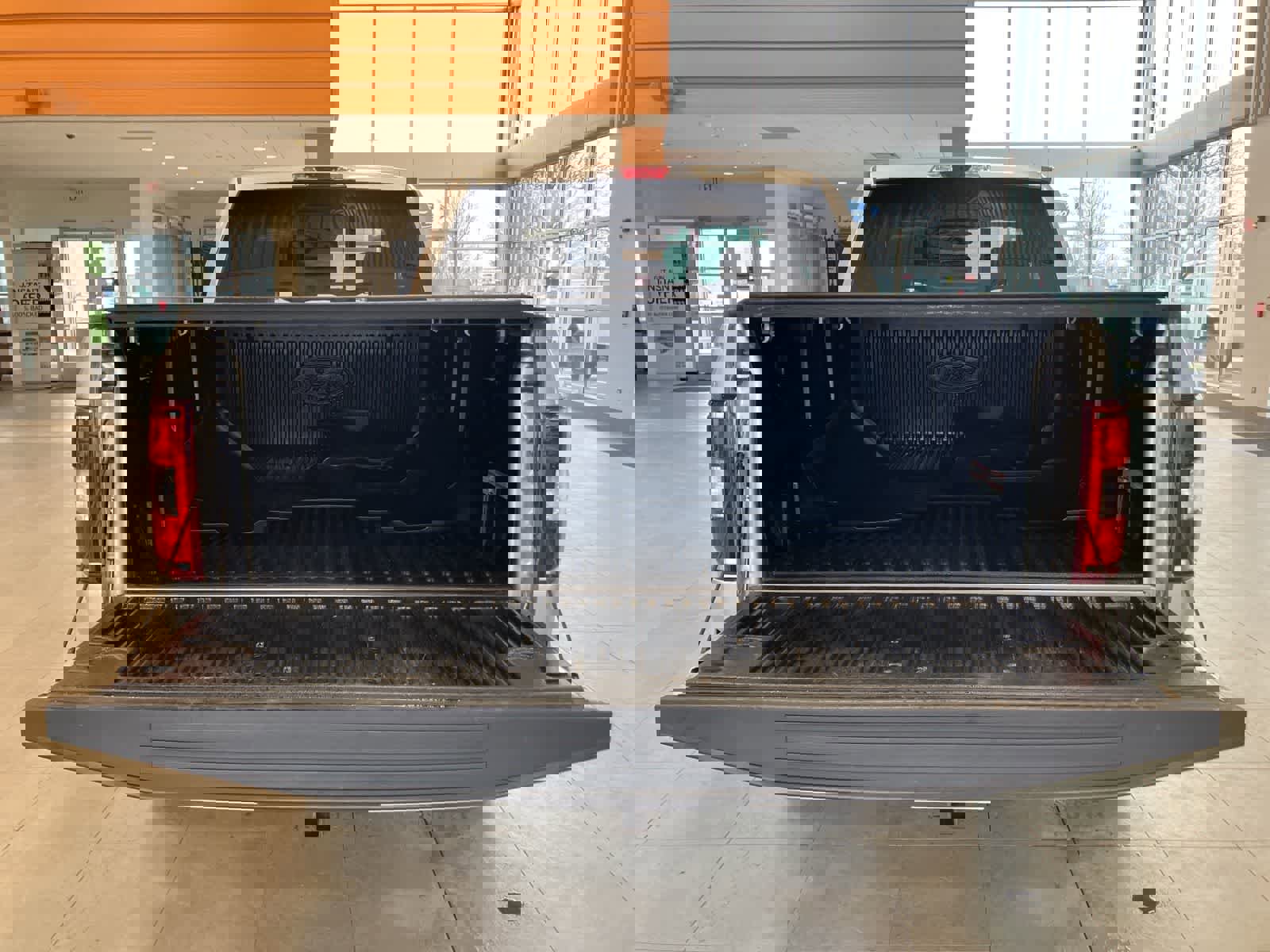 Used 2018 Ford F150 XLT w/ Equipment Group 302A Luxury image 32