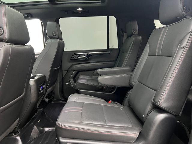 Used 2025 Chevrolet Suburban RST w/ Comfort Package AWD/4WD image 28