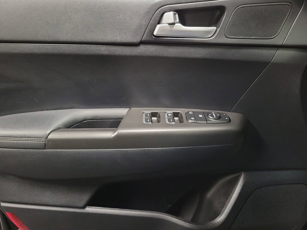 Used 2022 Kia Sportage LX image 21