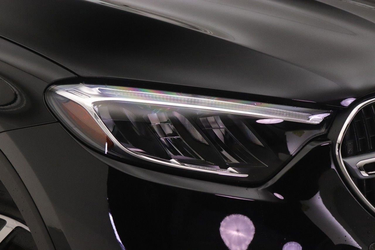 Certified 2025 Mercedes-Benz GLC 350e 4MATIC image 26