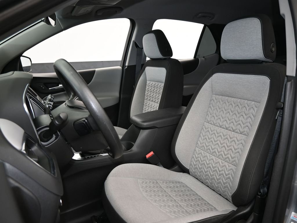 Used 2024 Chevrolet Equinox LS w/ Driver Confidence II Package image 10
