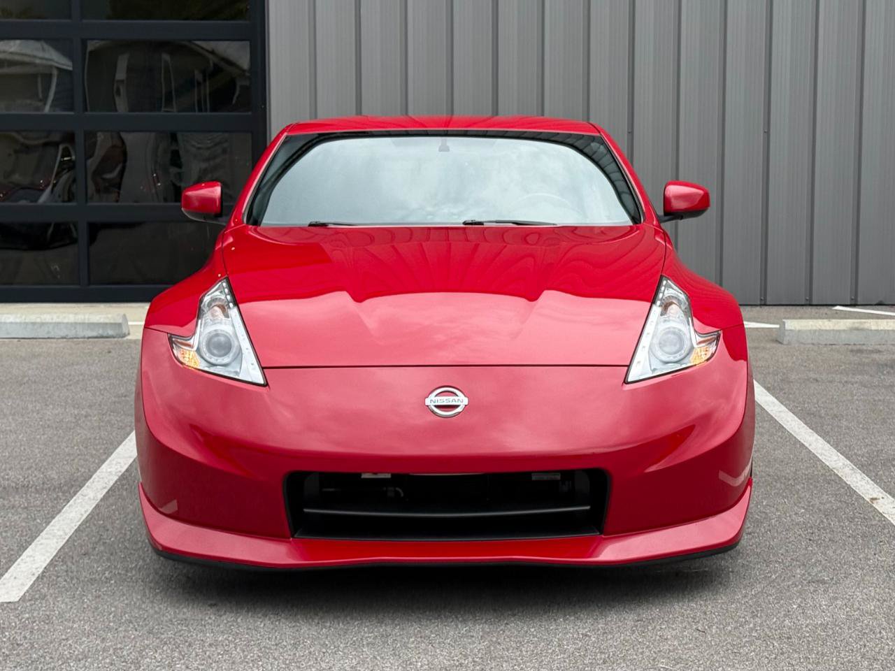 Used 2012 Nissan 370Z NISMO RWD image 2
