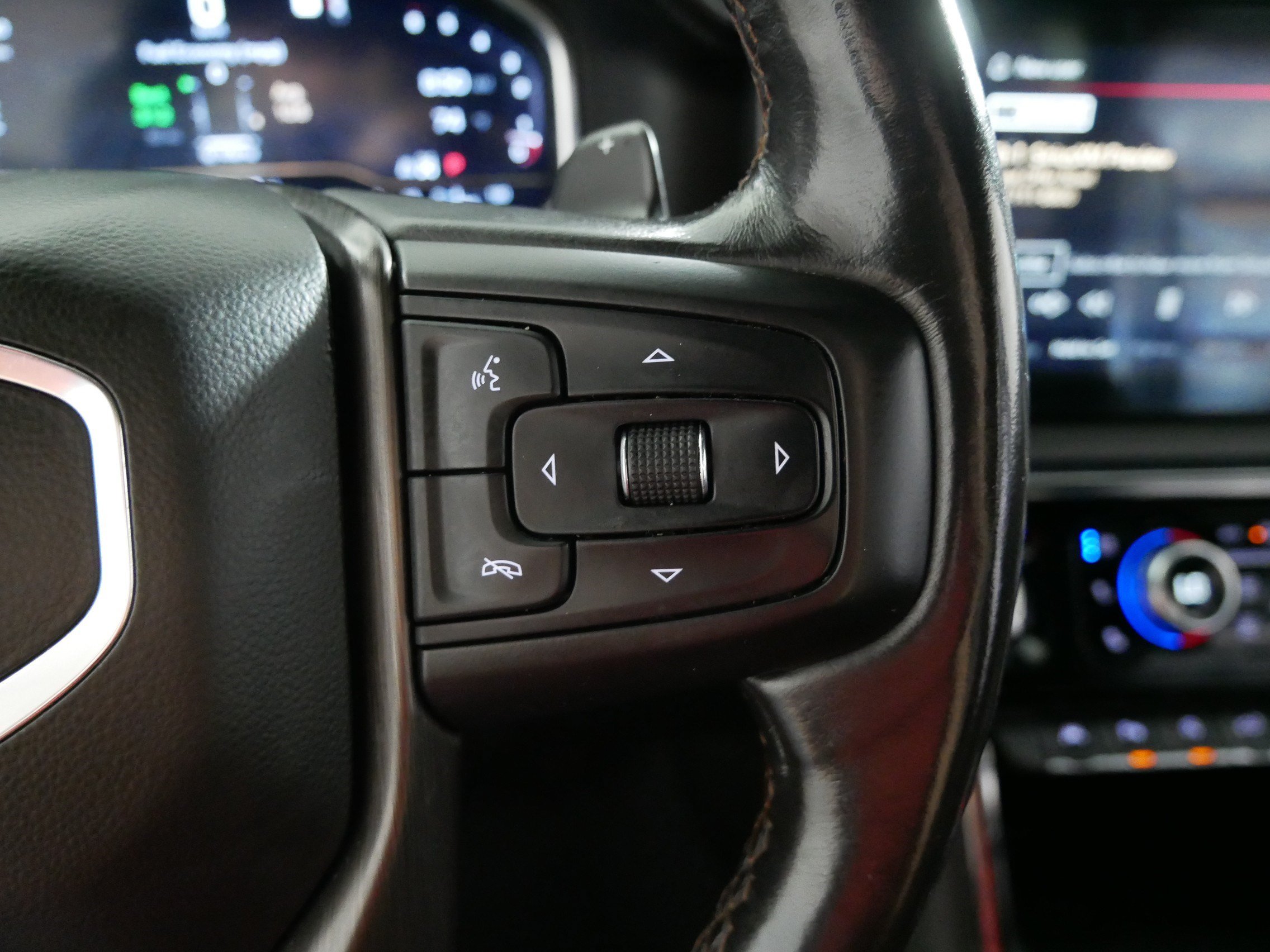 Used 2022 GMC Sierra 1500 AT4 w/ AT4 Premium Package AWD/4WD image 28