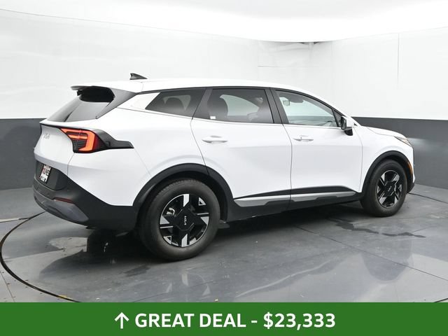 Used 2026 Kia Sportage LX FWD image 2