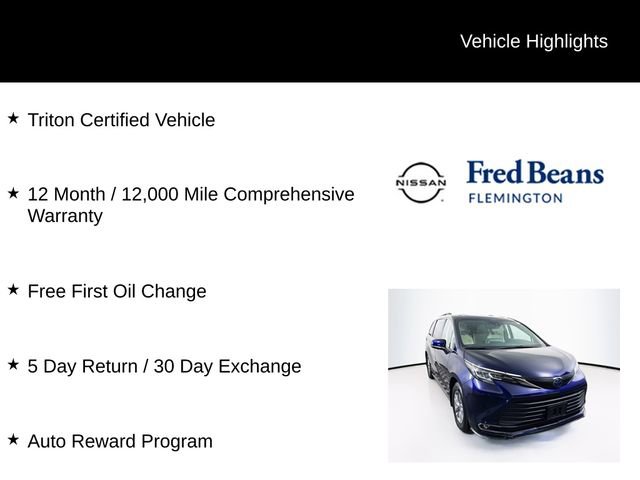 Used 2022 Toyota Sienna XLE image 5