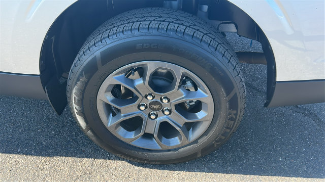 Certified 2024 Ford Maverick XLT w/ Equipment Group 300A Standard AWD/4WD image 6