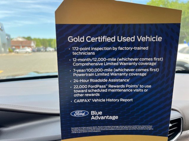 Certified 2023 Ford Explorer Platinum w/ Technology Package AWD/4WD image 17
