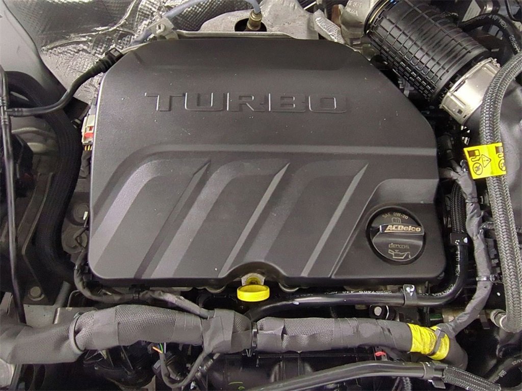 Certified 2025 Chevrolet Trax LT w/ Driver Confidence Package image 27