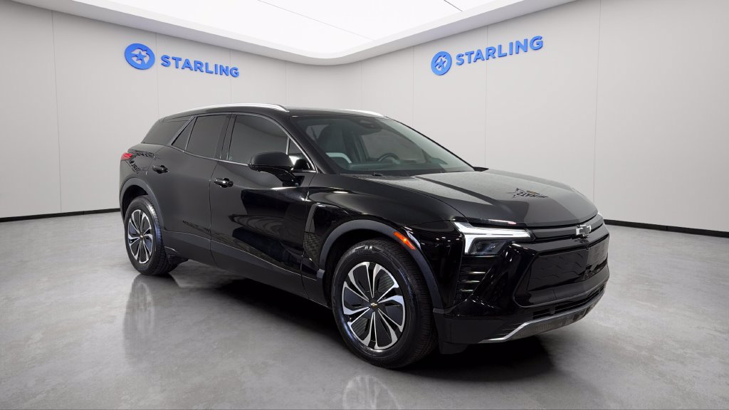 Used 2024 Chevrolet Blazer EV LT AWD/4WD image 14