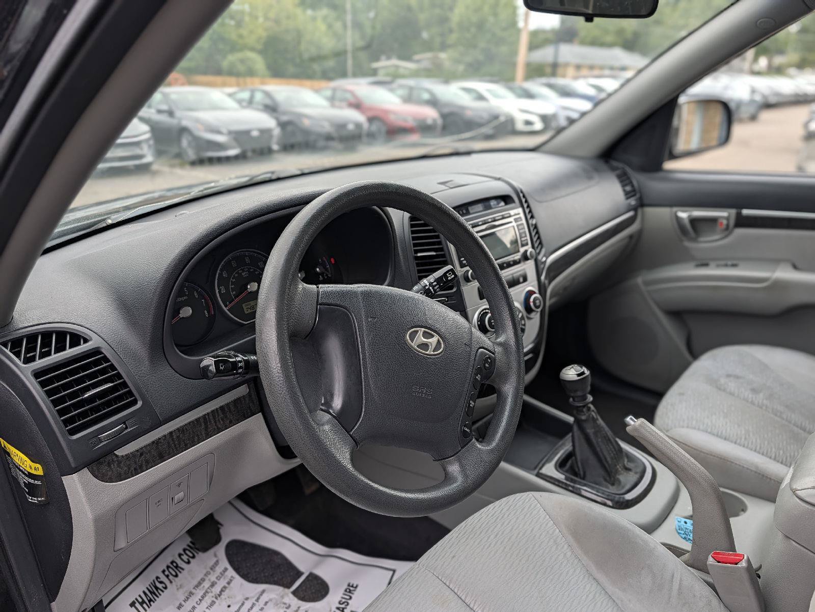 Used 2009 Hyundai Santa Fe GLS FWD image 20