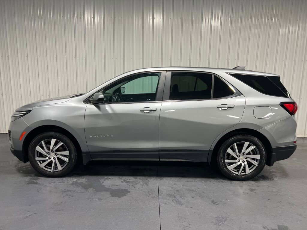 Used 2023 Chevrolet Equinox LT image 18