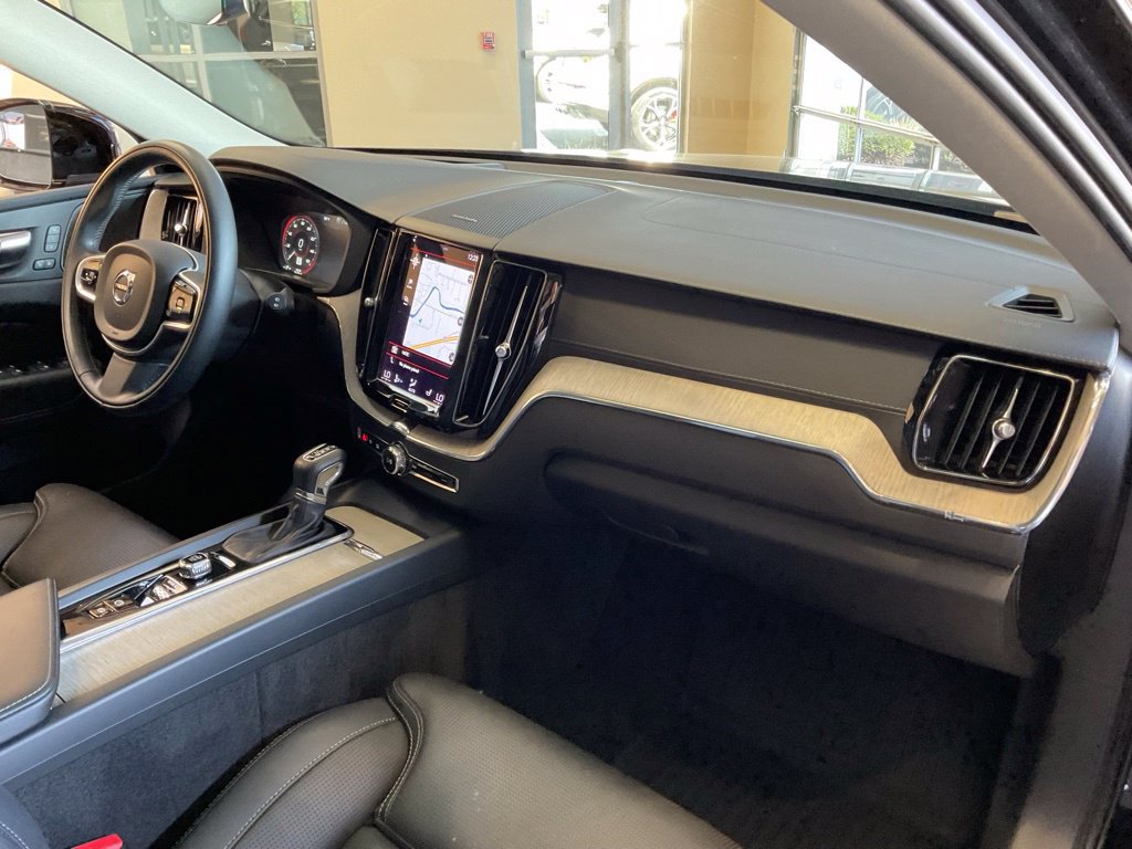 Used 2021 Volvo XC60 T6 Inscription w/ Advanced Package AWD/4WD image 19