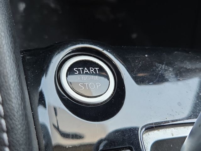 Used 2018 Nissan Kicks SV FWD image 10