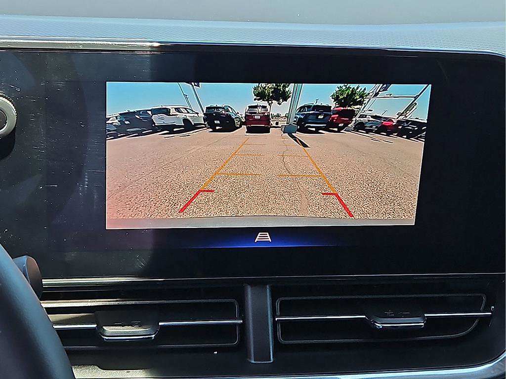 Used 2024 Chevrolet Trax ACTIV w/ Driver Confidence Package FWD image 16