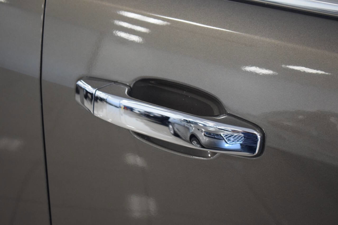 Used 2015 GMC Canyon SLT w/ Driver Alert Package image 22