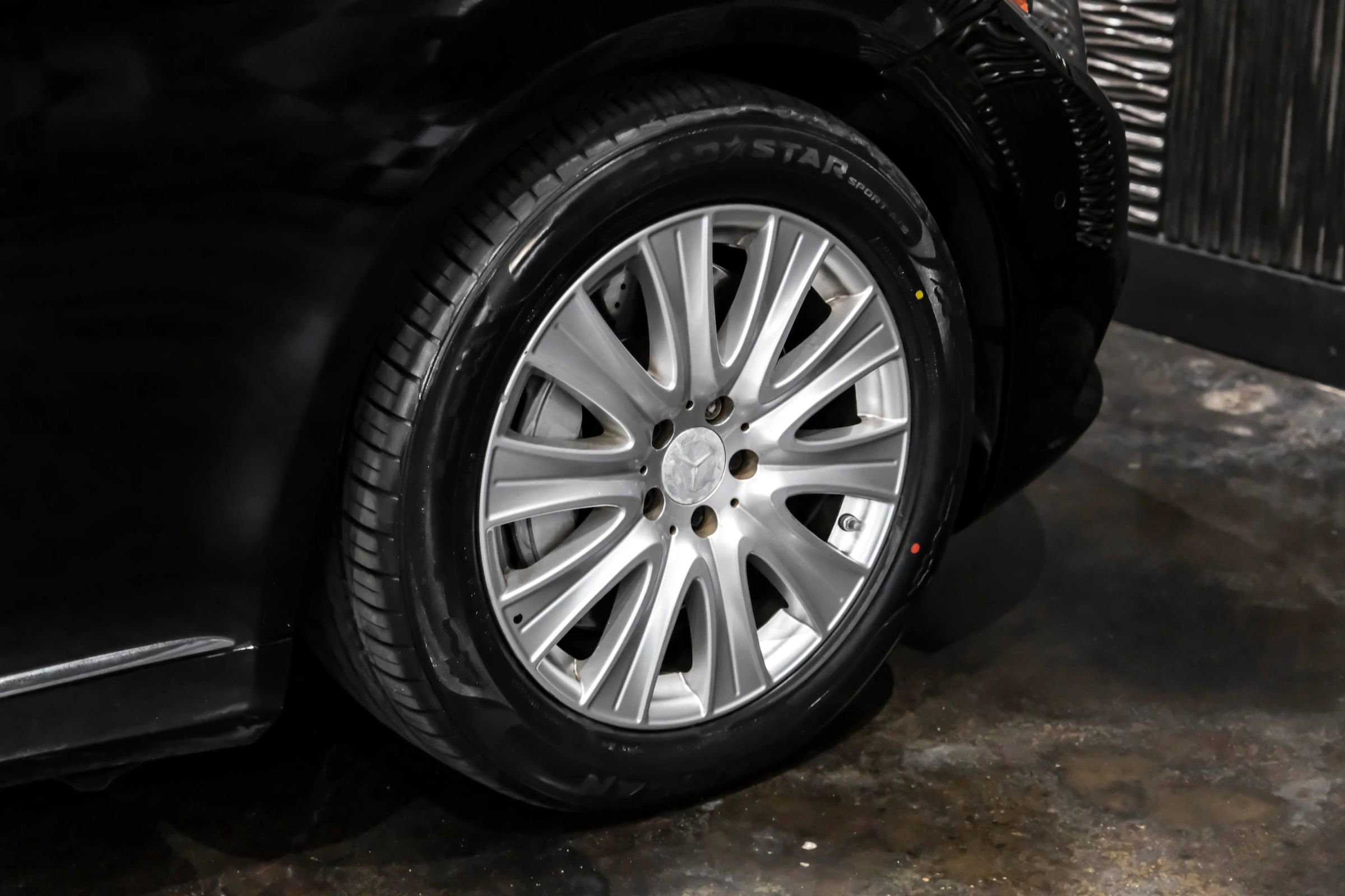 Used 2015 Mercedes-Benz S 550 Sedan image 59