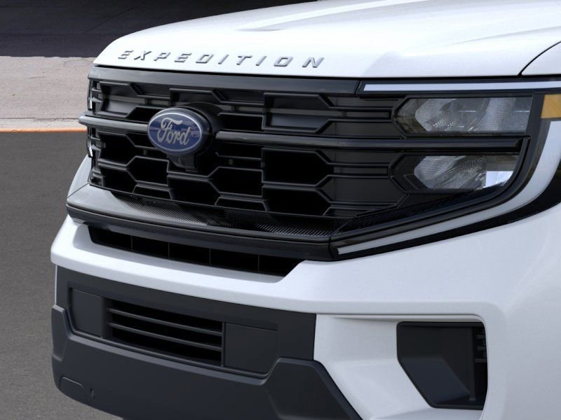 New 2025 Ford Expedition Active image 17