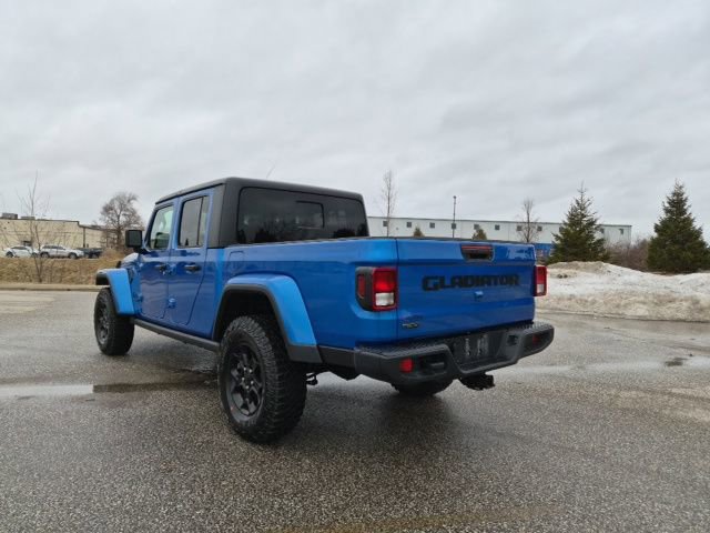 Used 2023 Jeep Gladiator Willys image 9