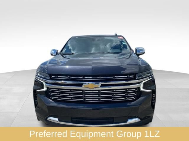 Used 2023 Chevrolet Suburban Premier image 2