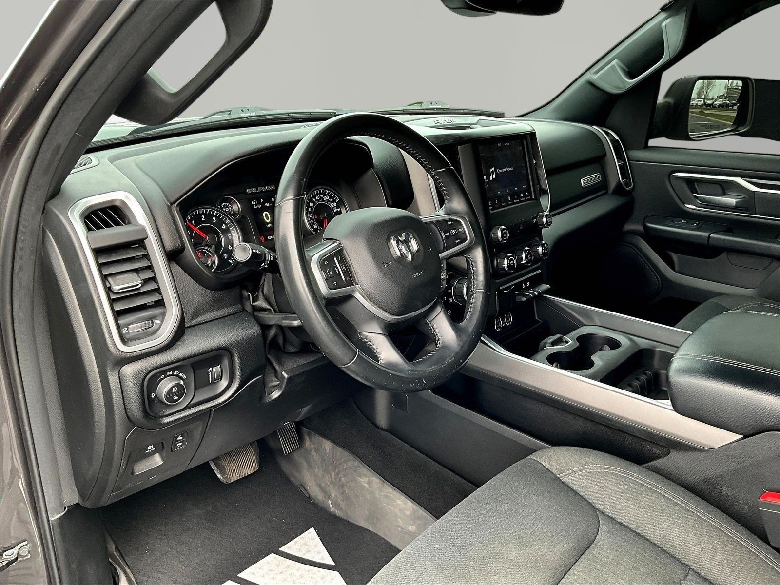 Used 2020 RAM 1500 Big Horn AWD/4WD image 18