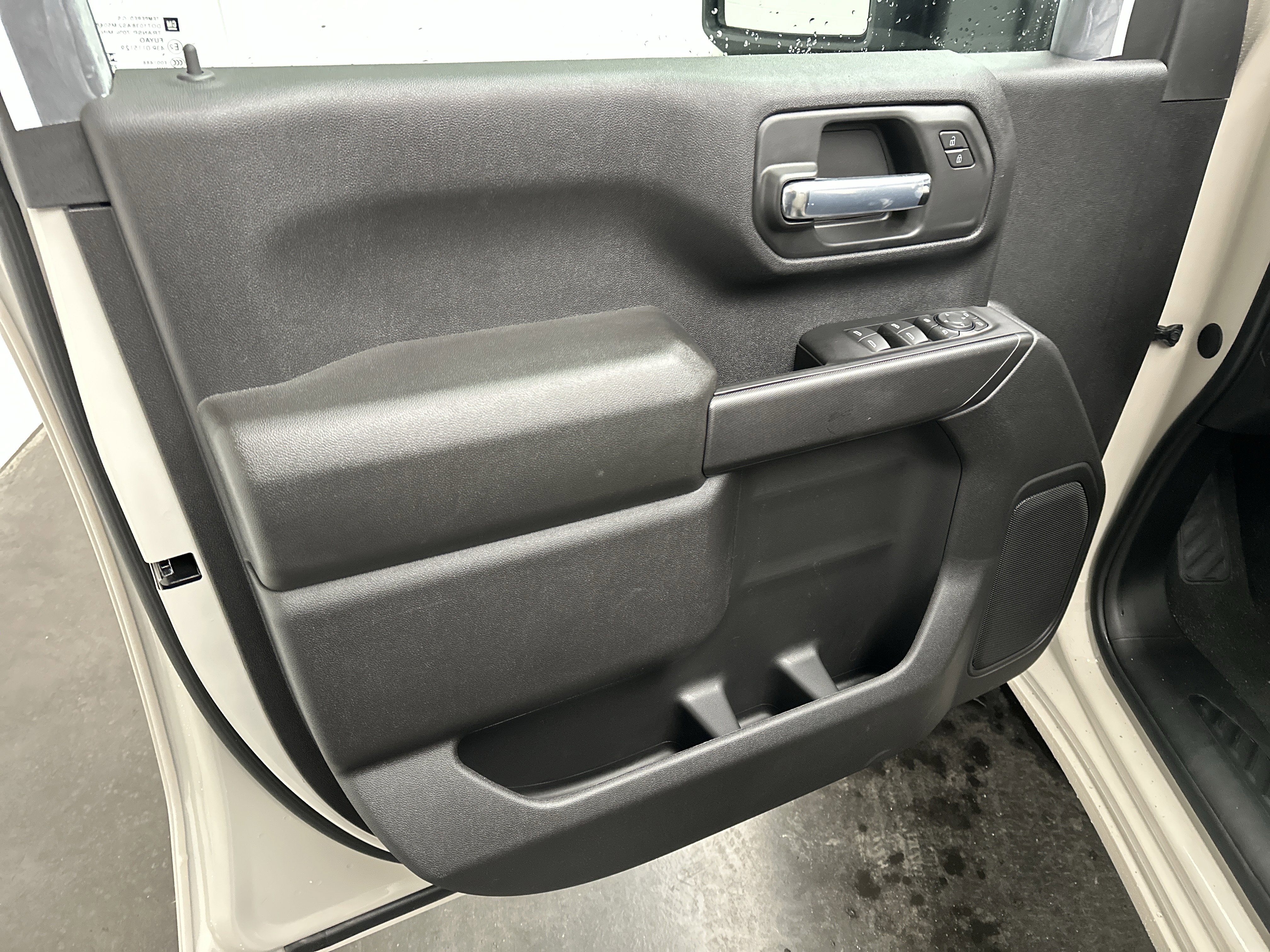 New 2026 Chevrolet Silverado 2500 Custom w/ Custom Value Package image 22