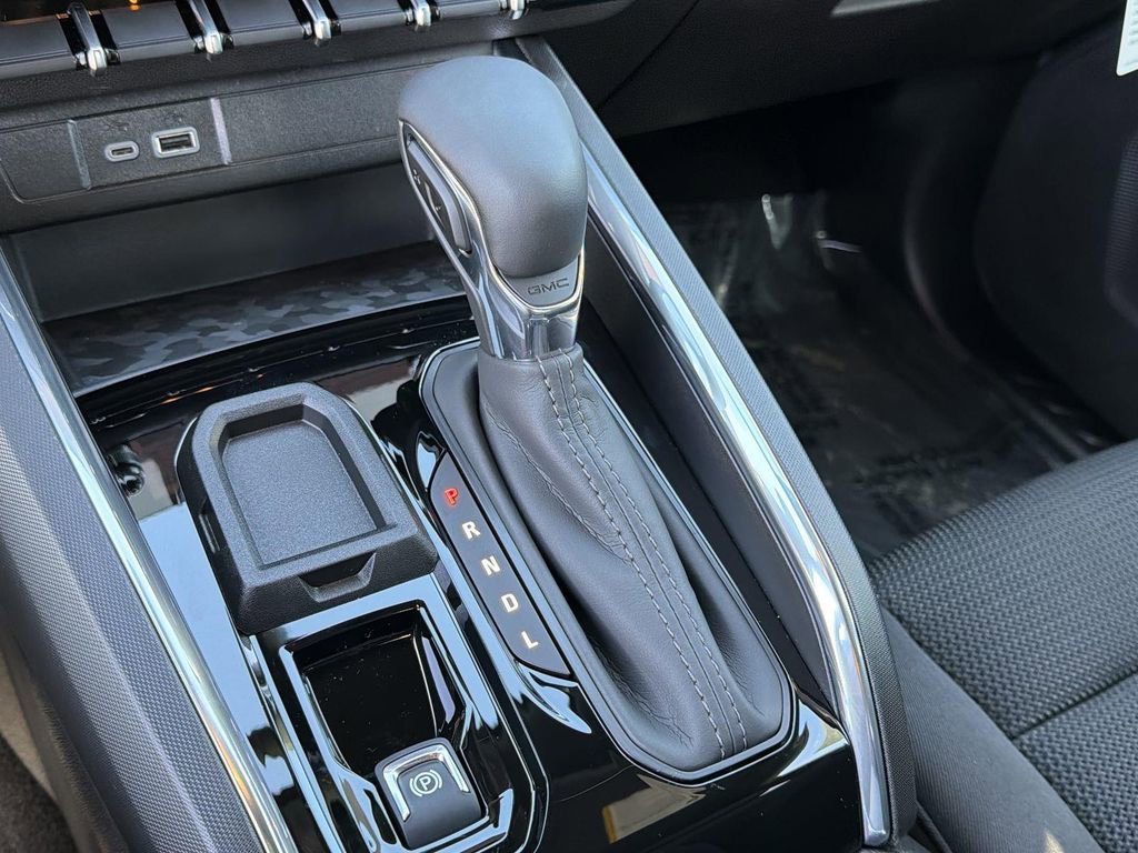 New 2026 GMC Canyon Elevation image 12