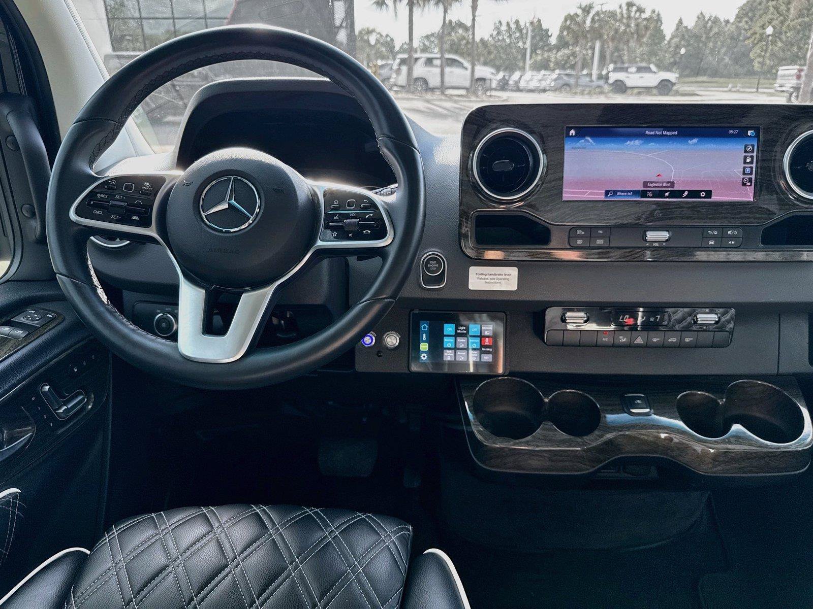 Used 2023 Mercedes-Benz Sprinter 3500 image 12