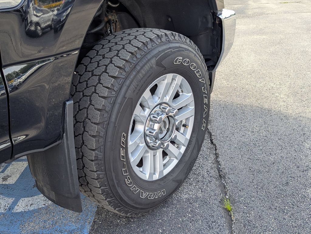 Used 2018 Ford F250 XL w/ STX Appearance Package AWD/4WD image 25