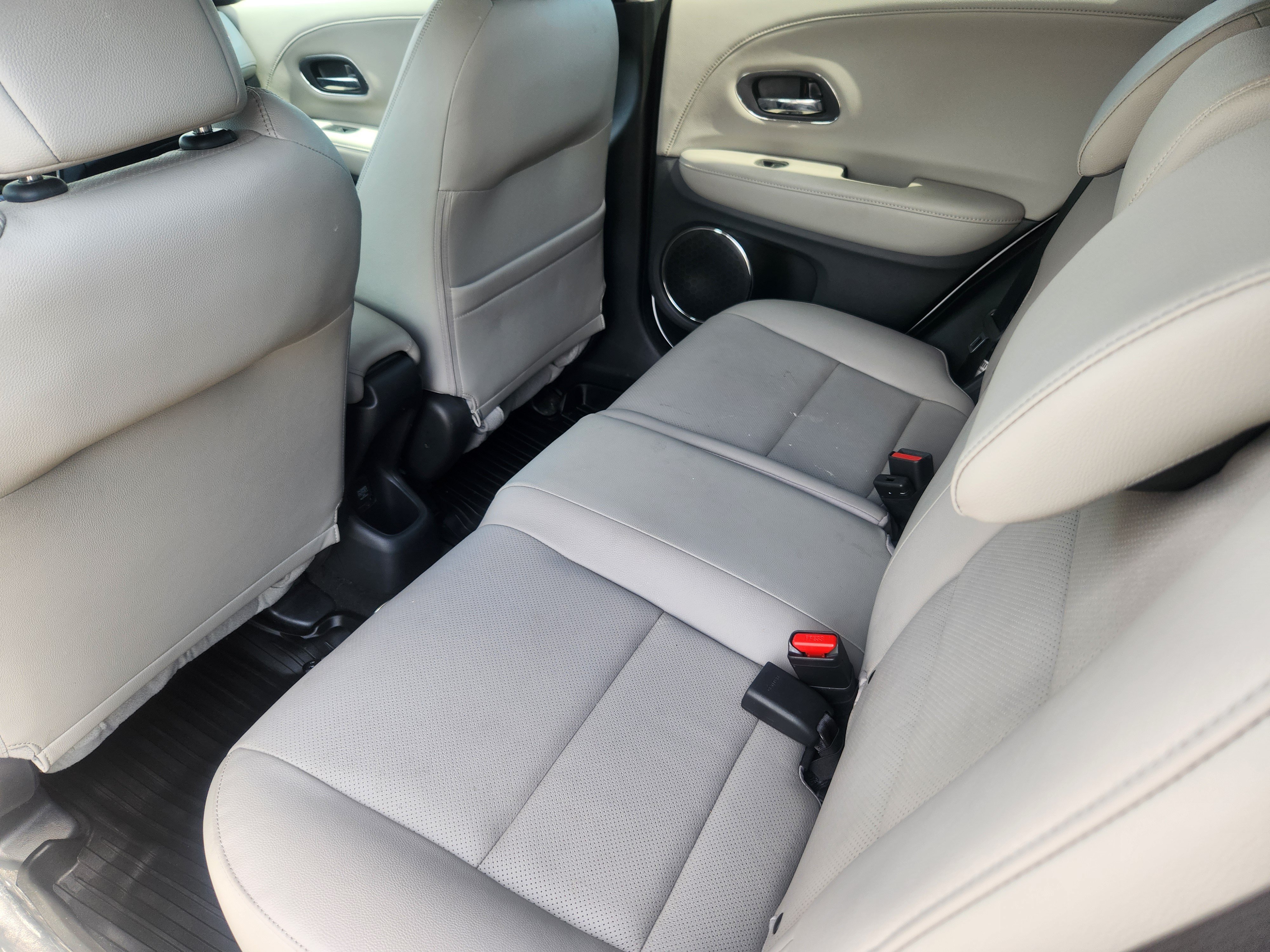 Used 2022 Honda HR-V EX-L image 19