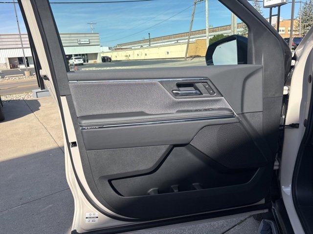 New 2026 GMC Sierra EV Elevation image 9