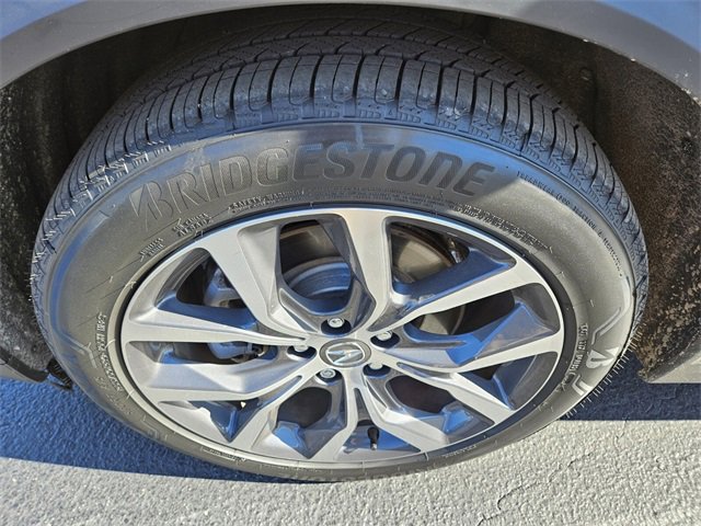 Used 2023 Acura MDX SH-AWD w/ Technology Package image 18