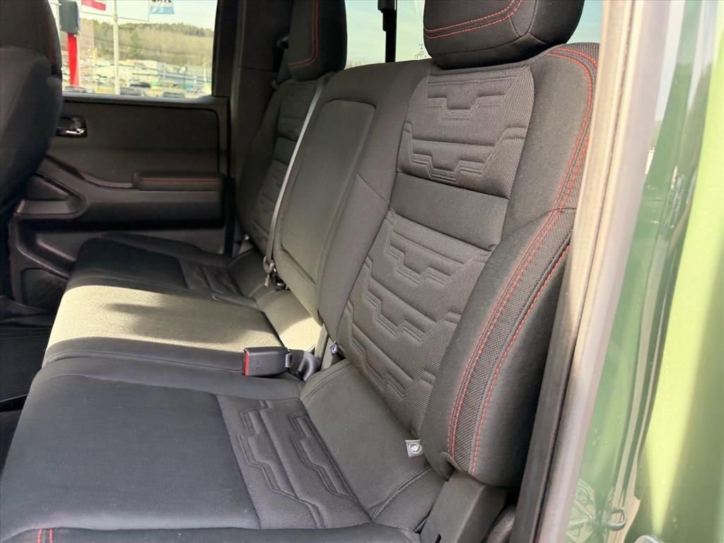 Used 2024 Nissan Frontier Pro-X w/ Technology Package image 15