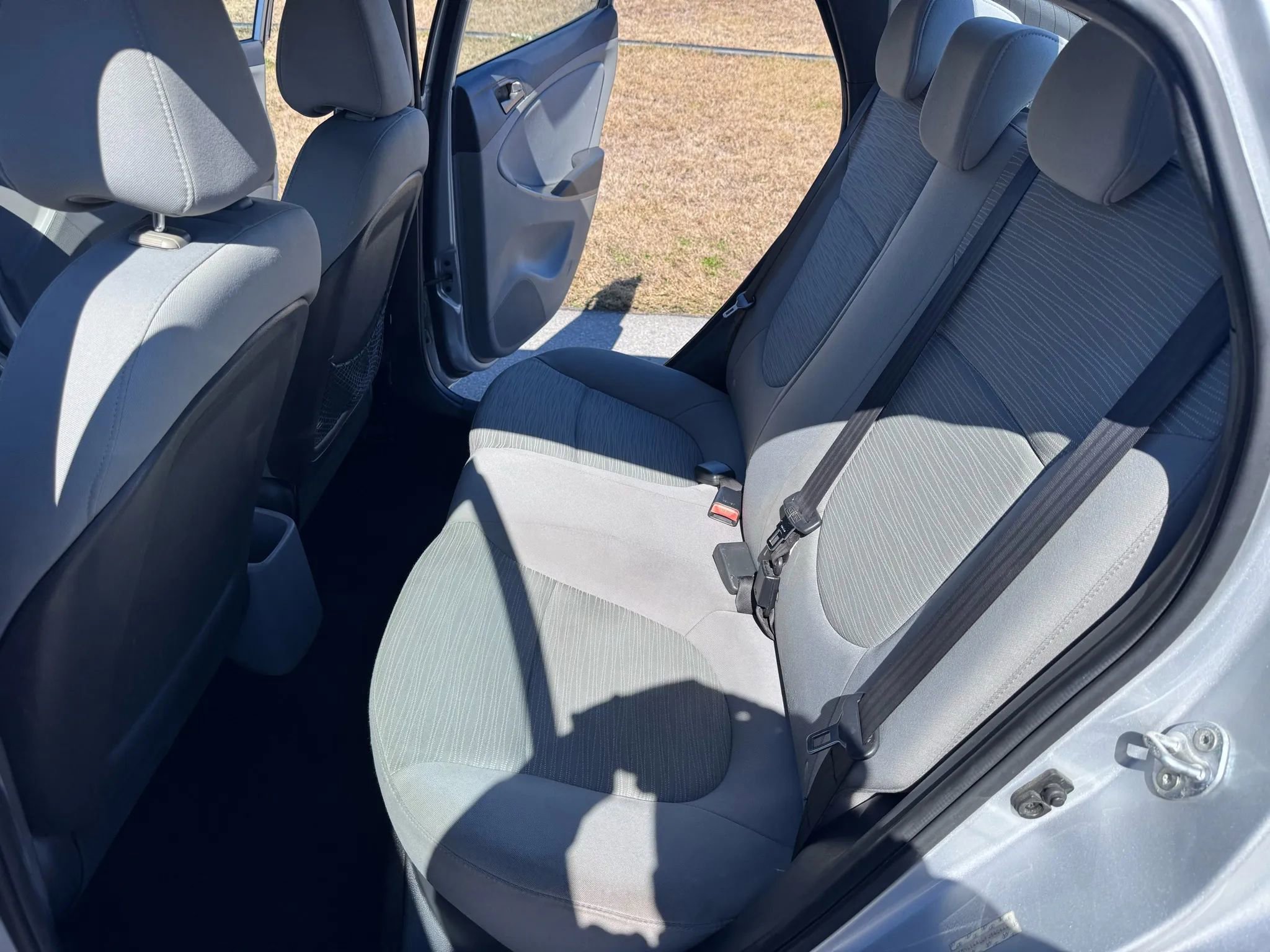 Used 2015 Hyundai Accent GLS image 11