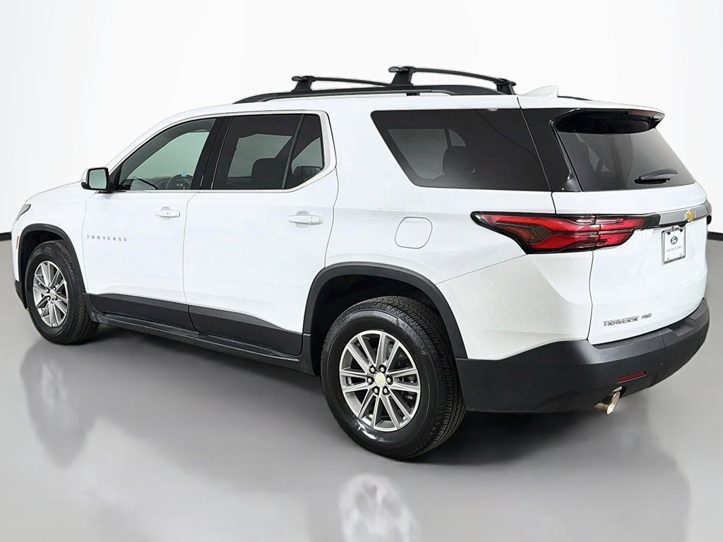 Used 2023 Chevrolet Traverse LT w/ LPO, 'HIT The Road' Package AWD/4WD image 9