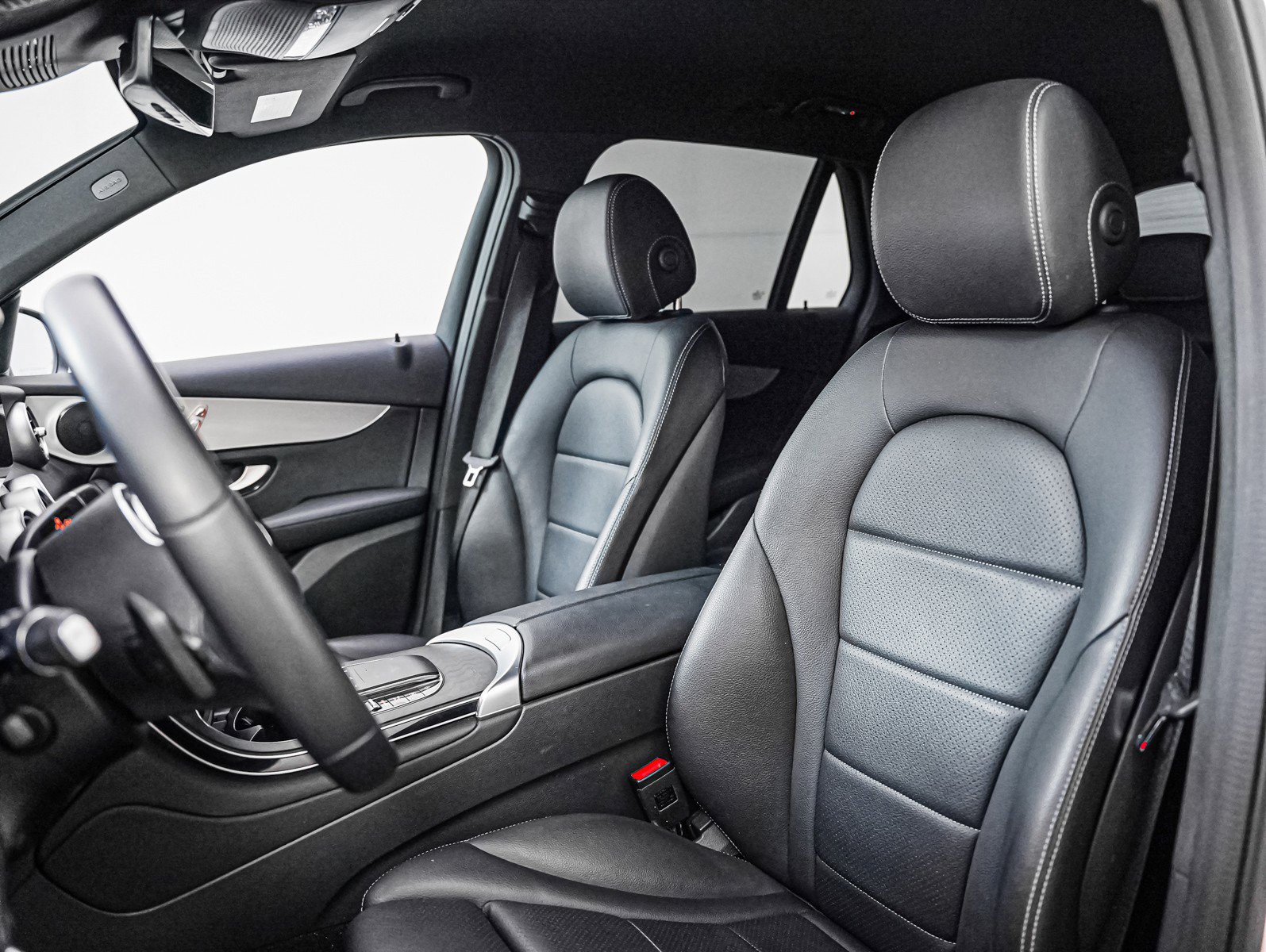 Used 2022 Mercedes-Benz GLC 300 image 8