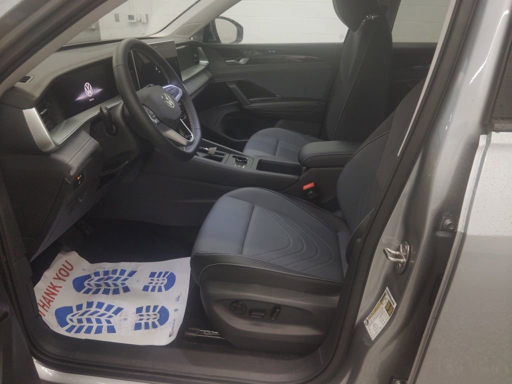 New 2026 Volkswagen Tiguan SE AWD/4WD image 9