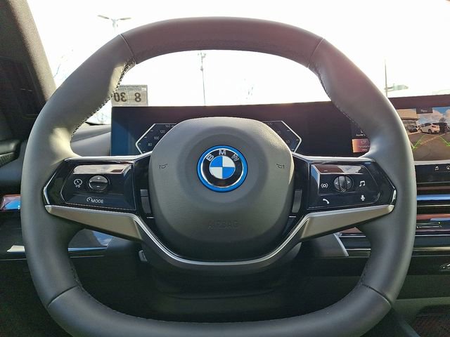 Used 2026 BMW i5 eDrive40 image 21