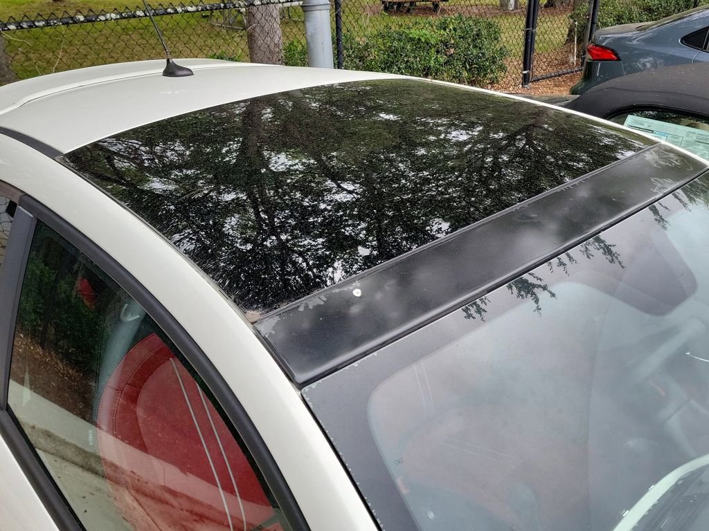 Used 2012 FIAT 500 Abarth w/ Safety & Convenience Pkg FWD image 12