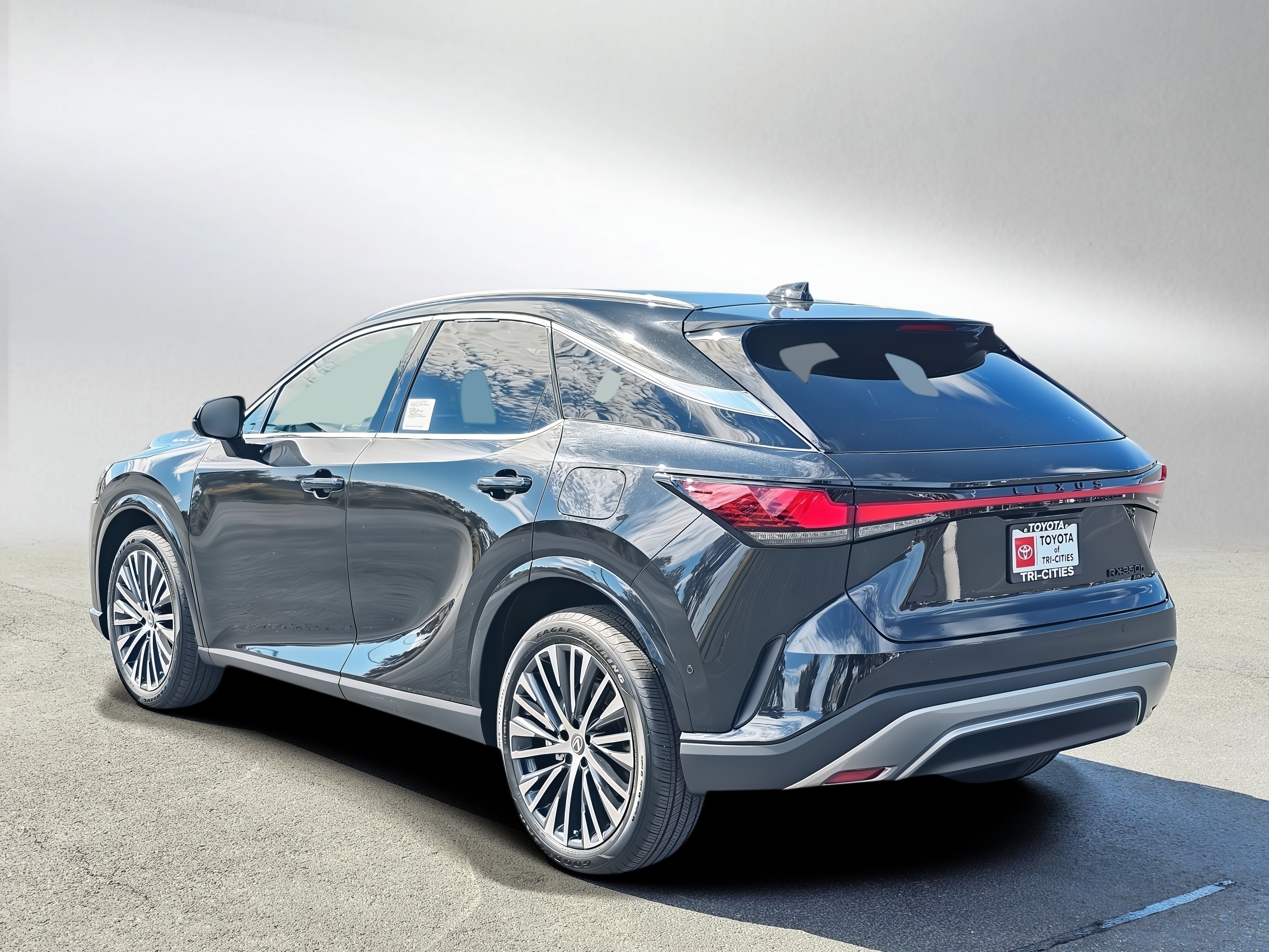 Used 2026 Lexus RX 350 w/ Convenience Package AWD/4WD image 3