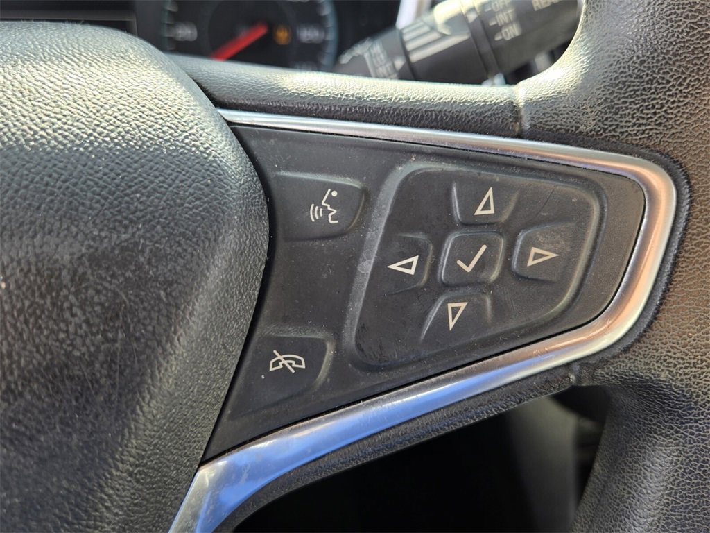 Used 2018 Chevrolet Equinox LT image 23