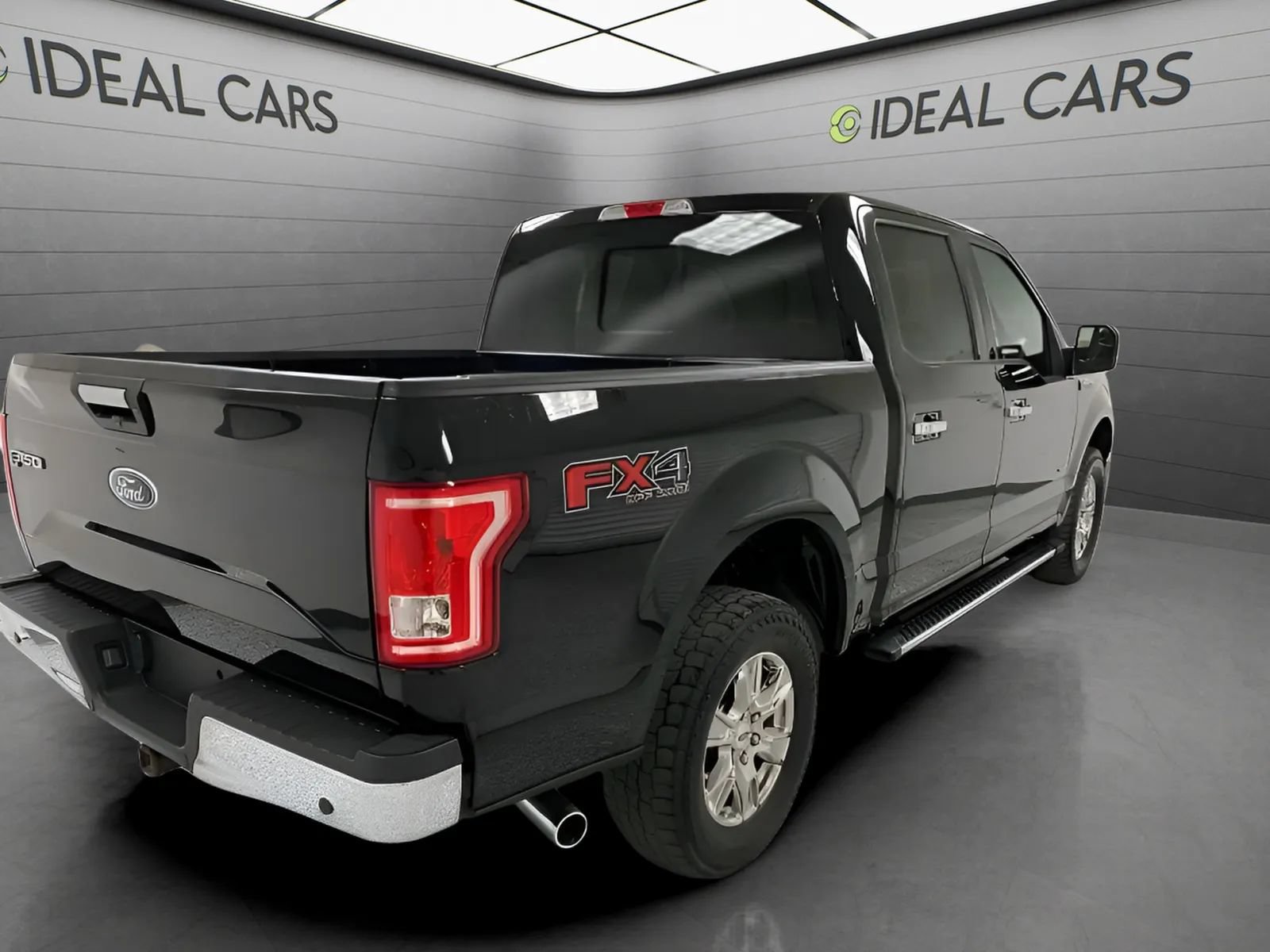 Used 2016 Ford F150 XLT w/ Equipment Group 302A Luxury AWD/4WD image 5