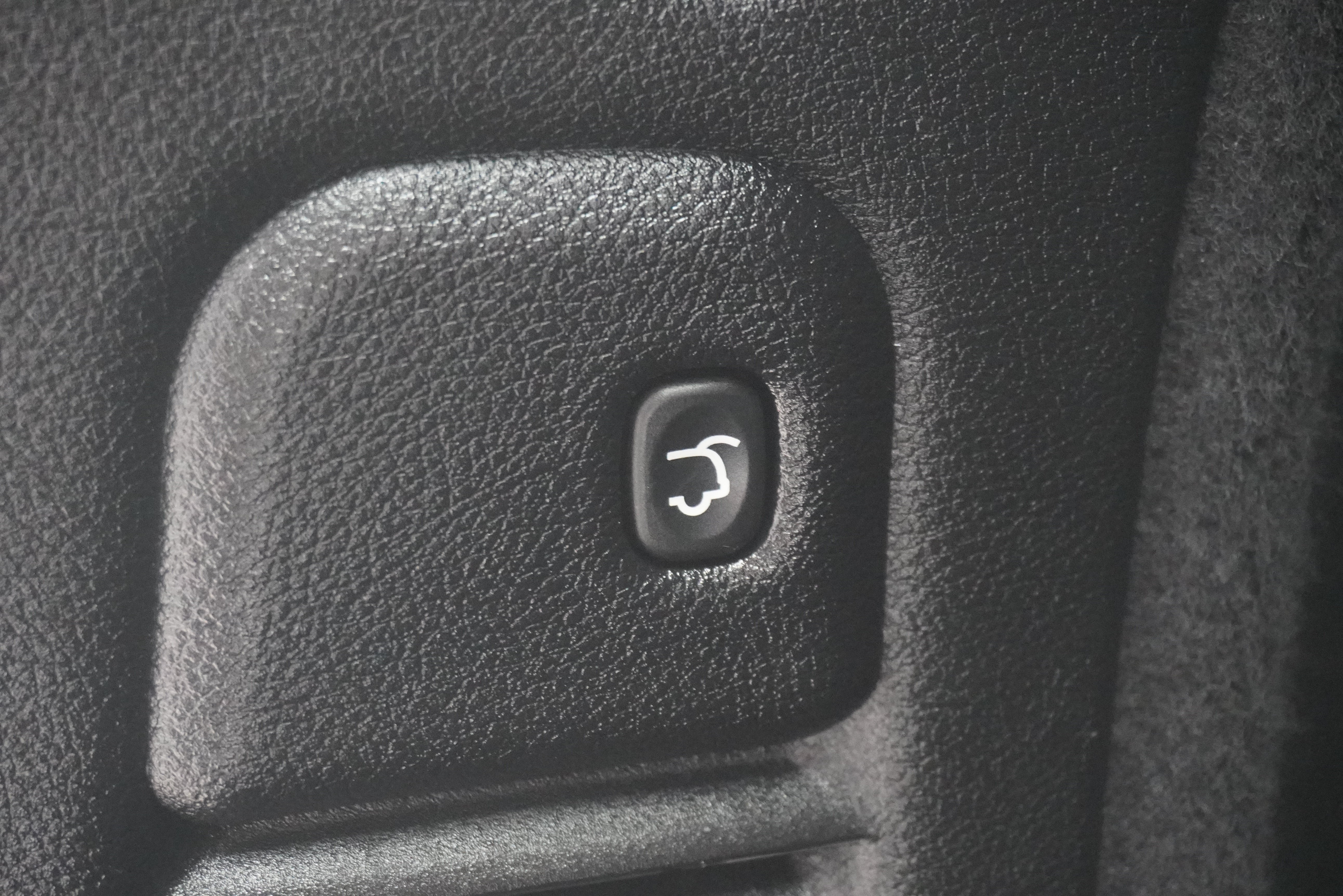 Used 2024 Dodge Durango GT AWD/4WD image 33