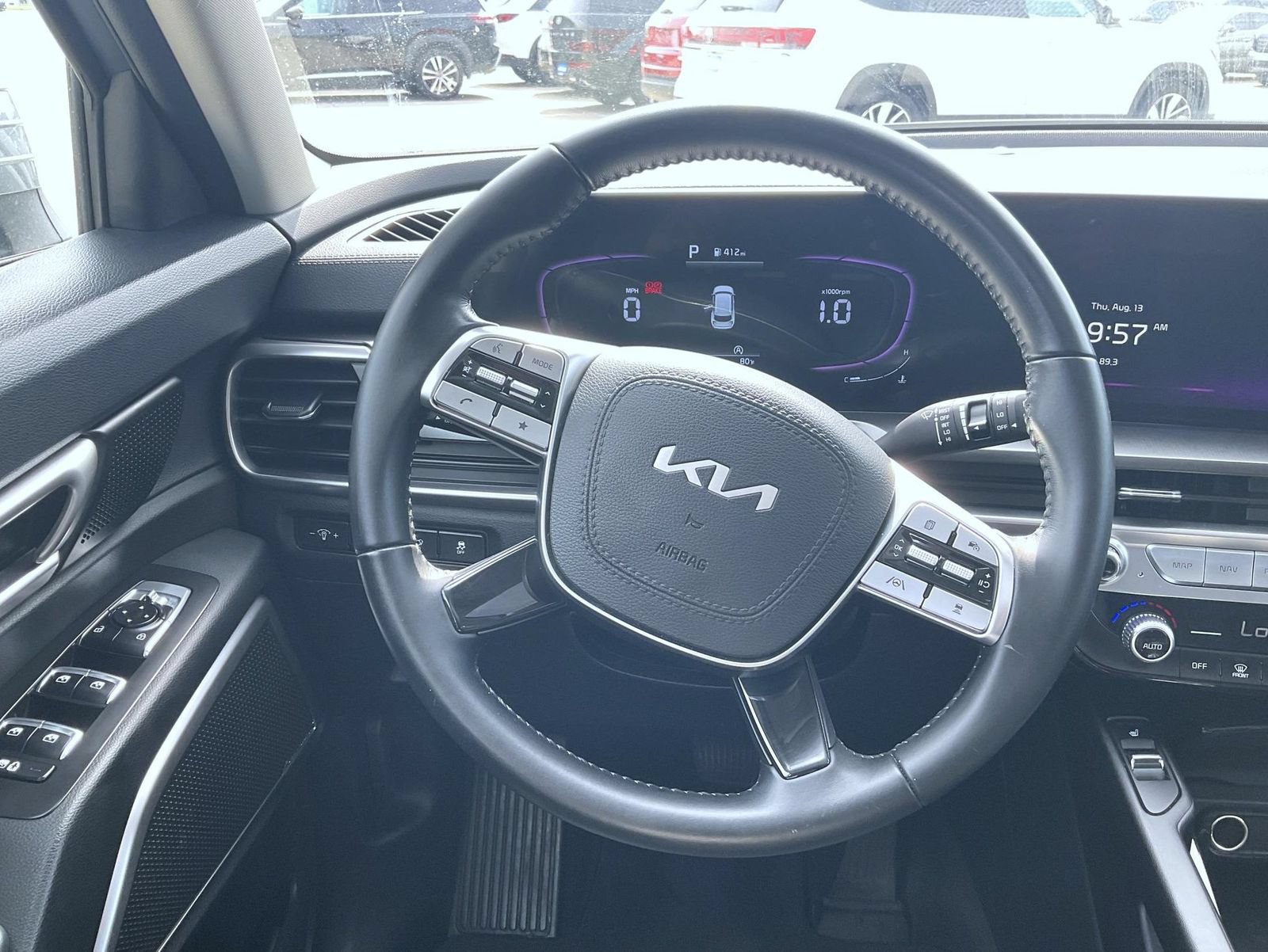 Used 2025 Kia Telluride S AWD/4WD image 13