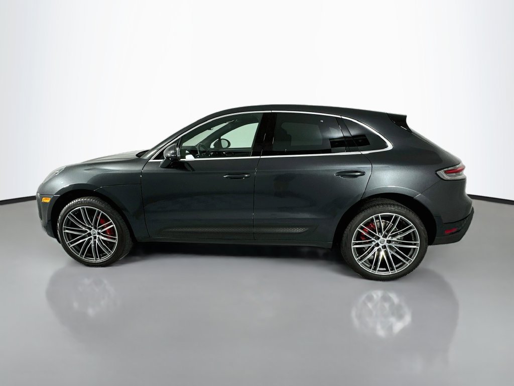 Certified 2023 Porsche Macan S AWD/4WD image 2