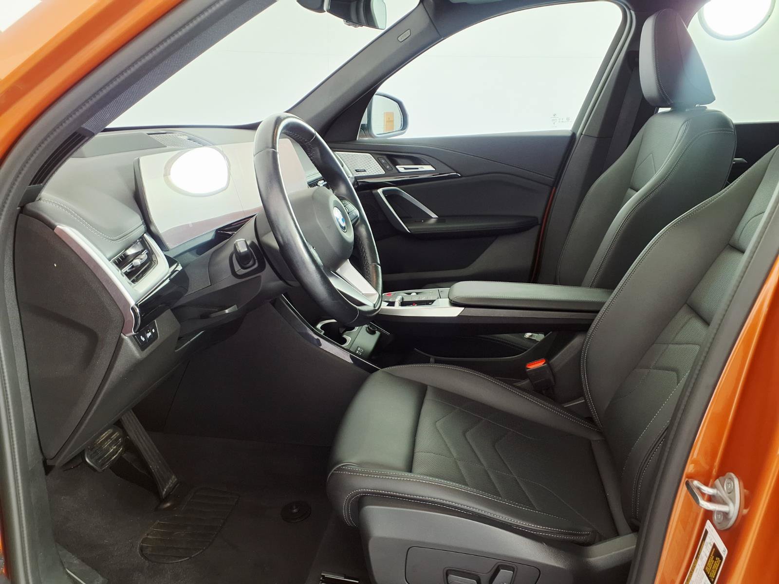 Used 2024 BMW X1 xDrive28i AWD/4WD image 15