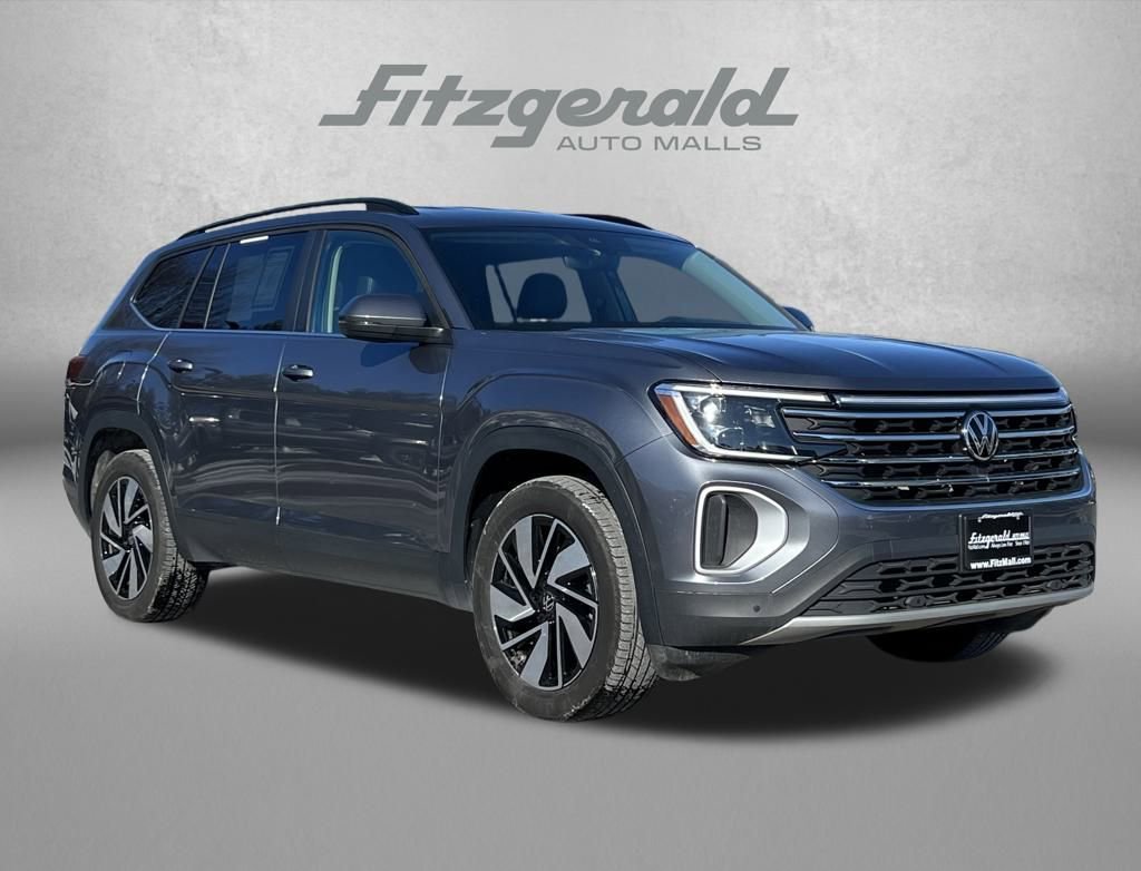 Used 2025 Volkswagen Atlas SE