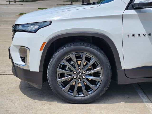 Used 2022 Chevrolet Traverse RS w/ LPO, Floor Liner Package AWD/4WD image 8