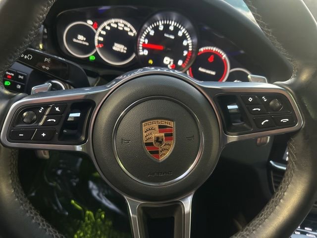Used 2020 Porsche Cayenne image 23