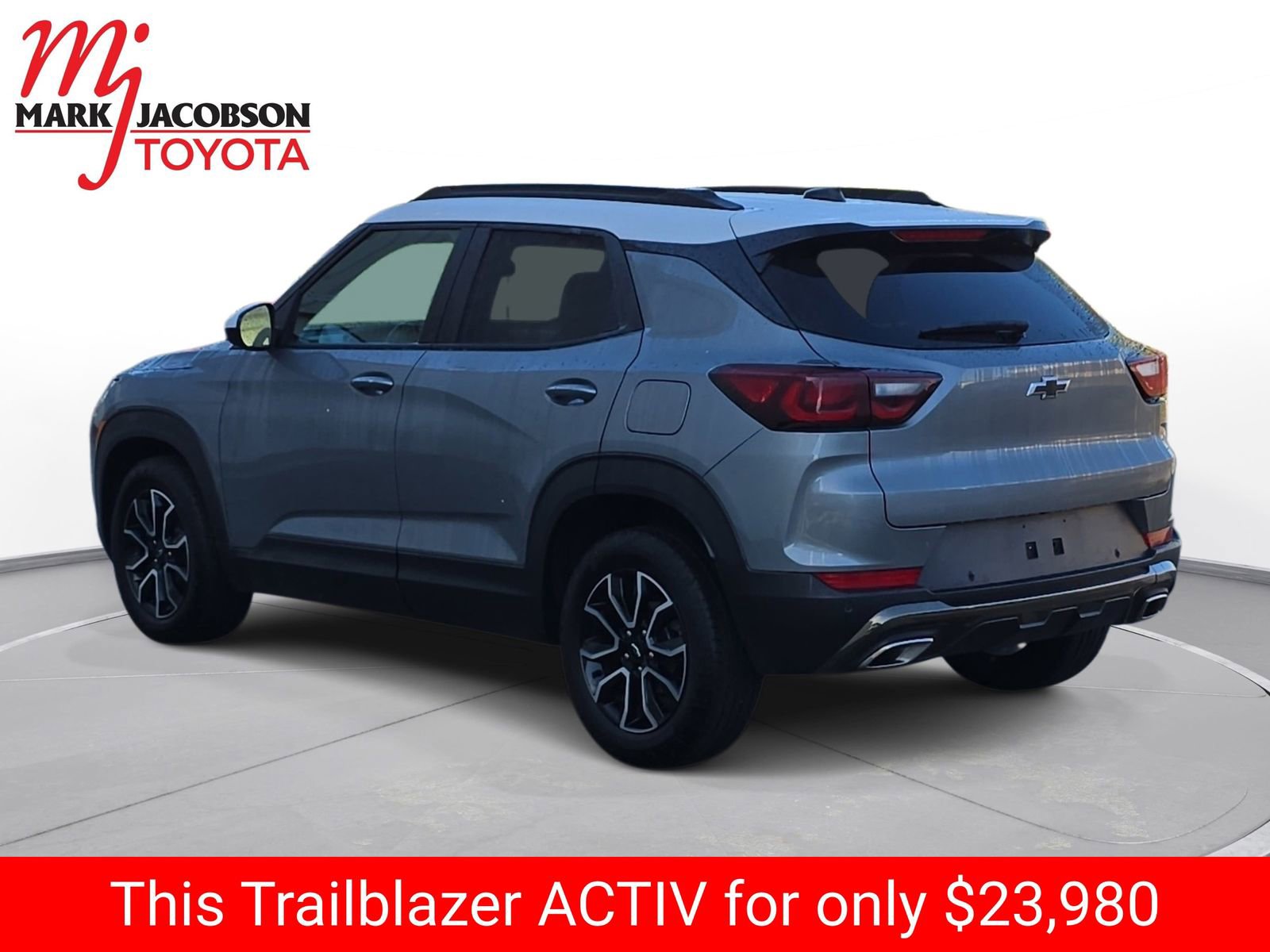 Used 2024 Chevrolet TrailBlazer ACTIV w/ Driver Confidence Package image 13